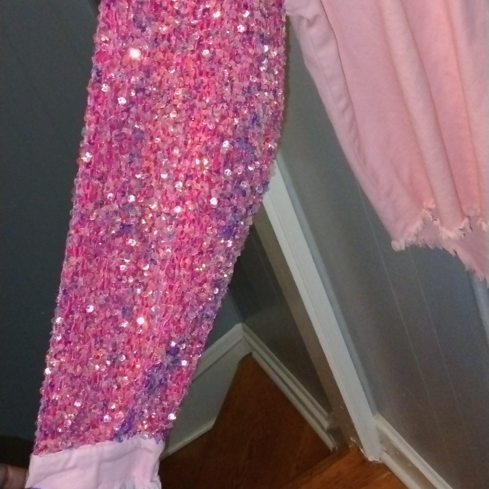 Gorgeous Pink Sequin Long Sleeve Shirt - Picture 6 of 11